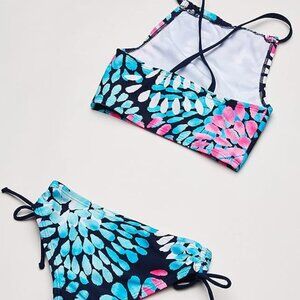 Kanu Surf Girl's Big Beach Sport Halter Tankini 2-Piece Swimsuit Daisy Navy 14